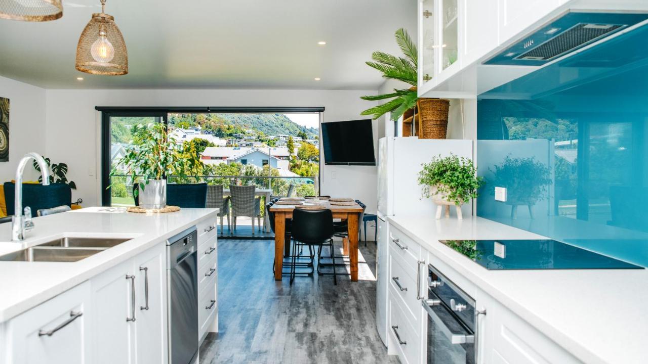 Boathouse Apartments Picton Eksteriør bilde